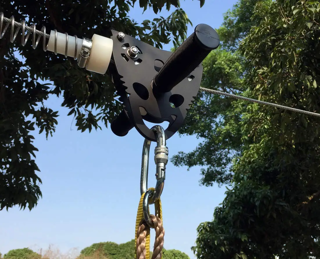 アップグレードされた120フィートジップラインキット、大人と - Outdoor Adventure Zipline のレビューと価格